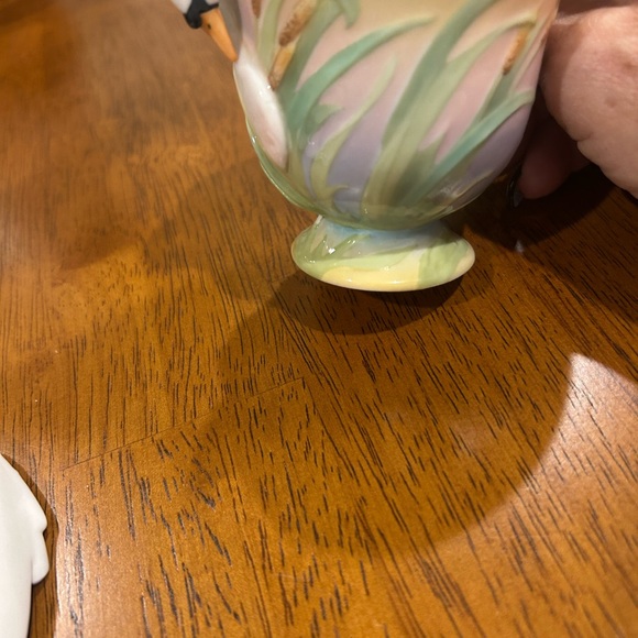 kathy ireland Swan Ceramic Cup and Saucer - Green and White - Picture 2 of 5